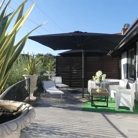 Luxor House Апартаменты